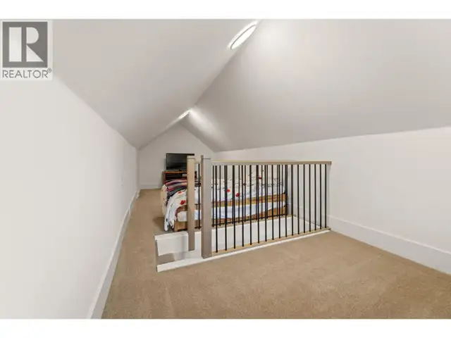 266 E 32ND AVENUE Vancouver, British Columbia in Houses for Sale in Vancouver - Image 19