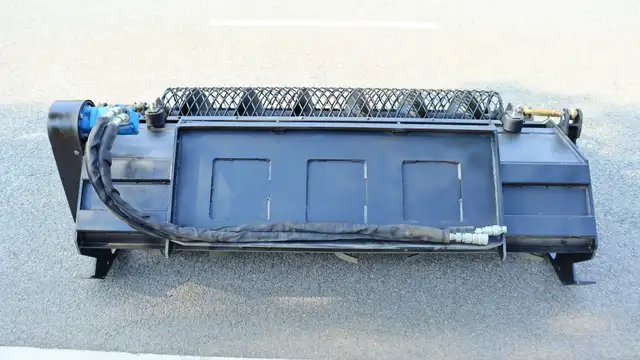 New 72″ Skid Steer Hydraulic Rotary Tiller Attachment SU255012 in Heavy Equipment Parts & Accessories in Regina - Image 4