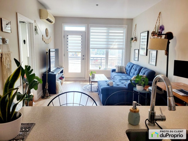 $392,000 - Condominium in Mercier / Hochelaga / Maisonneuve — photo 1