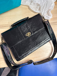 Vintage Leather black purse 90s handbag