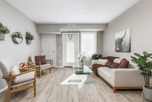 Pet-Friendly Two Bedroom Two Bath with In-suite Laundry for Rent in Long Term Rentals in Lethbridge - Image 8