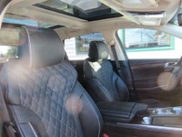 Fresh off lease from Genesis Canada this SUV is the flagship of the Korean luxury brand! Replacement... (image 6)