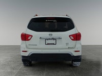 Thanks for viewing our House of Cars Lethbridge Inventory! AMVIC licensed dealer! 2020 NISSAN PATHFI... (image 4)