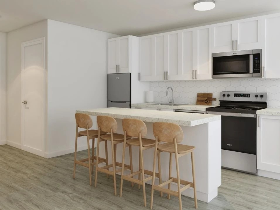 Newly renovated Bachelor apartment - MUST SEE! 5