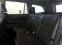 Calgary Honda is proud to be an AMVIC Licensed Dealer. Engine: V6 Cylinder Engine 3.5L L/100Km City:... (image 7)