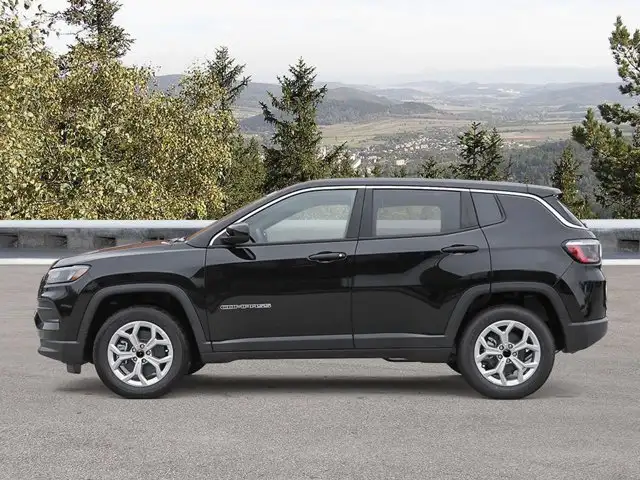 2026 Jeep Compass North in Cars & Trucks in Moncton - Image 5