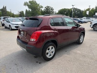 ONE OWNER | AWD | 2016 Chevrolet Trax LT Looking for an affordable, fuel-efficient SUV thats ready f... (image 4)