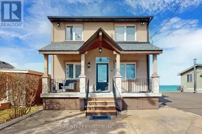 22 TRILLIUM AVENUE Hamilton (Winona Park), Ontario