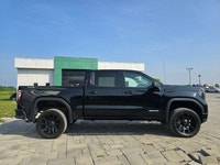 2022 GMC Sierra 1500 Elevation Crew Cab 4x4 with the 2.7L Turbo engine and a bold aftermarket upgrad... (image 3)