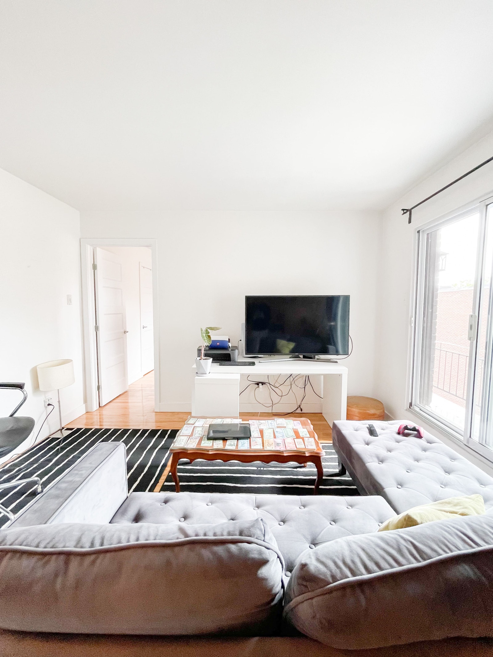 2436 rue Ste-Catherine Est — photo 3