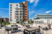 Bienvenue au Topaze (1555, boul. Laval, Laval, QC, H7S 0A4)! Types d'unités : 3 1/2 à partir de 1450... (image 8)