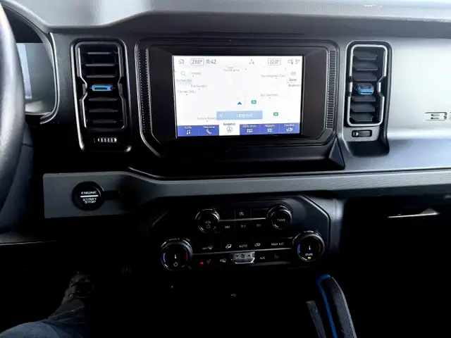 2022 Ford Bronco BLACK DIAMOND 4 Door Advanced 4x4 in Cars & Trucks in Longueuil / South Shore - Image 24