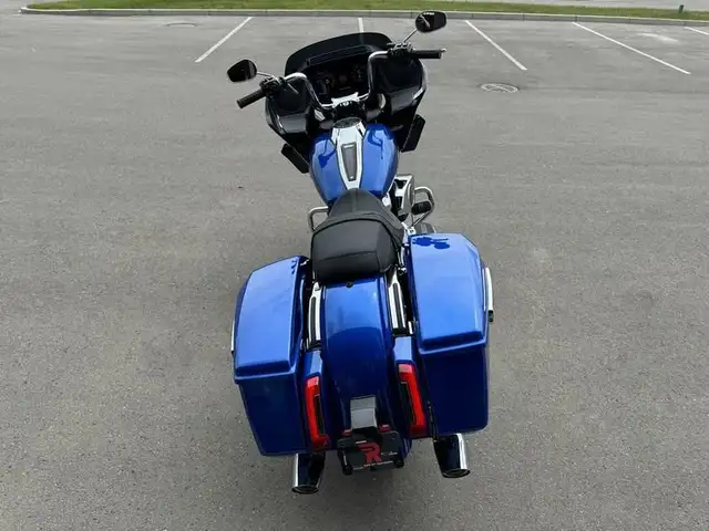 2025 Harley-Davidson FLTRX - Road Glide in Sport Touring in Saskatoon - Image 8