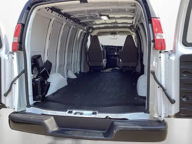 2025 Chevrolet Express 2500 Extended 155 Cargo Van in Cars & Trucks in St. Albert - Image 17