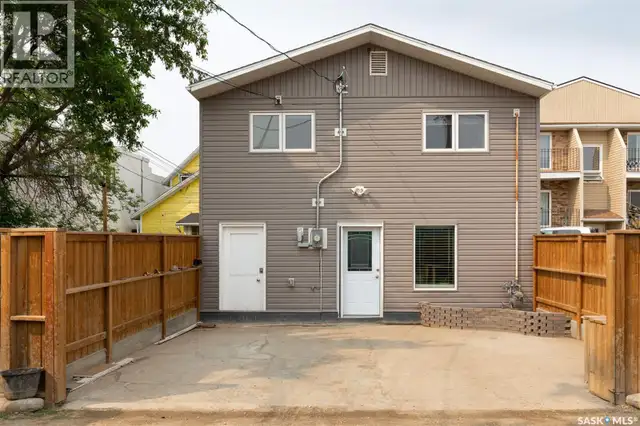 235 High STREET W Moose Jaw, Saskatchewan in Commercial & Office Space for Sale in Moose Jaw - Image 35