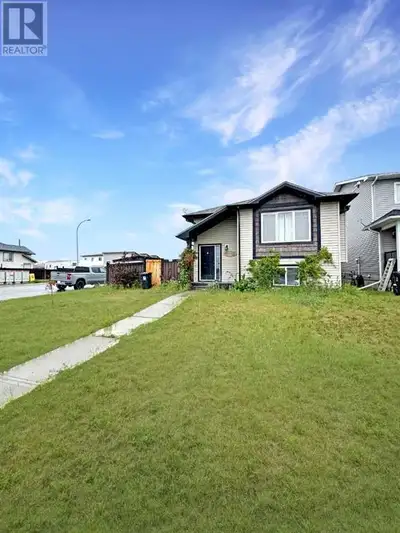 A, 9540 113 Avenue Clairmont, Alberta