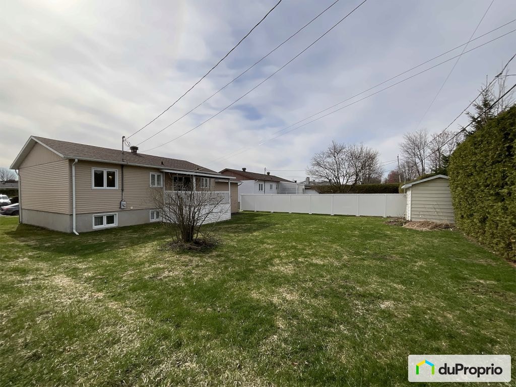$469,000 - Bungalow for sale in Granby — photo 2