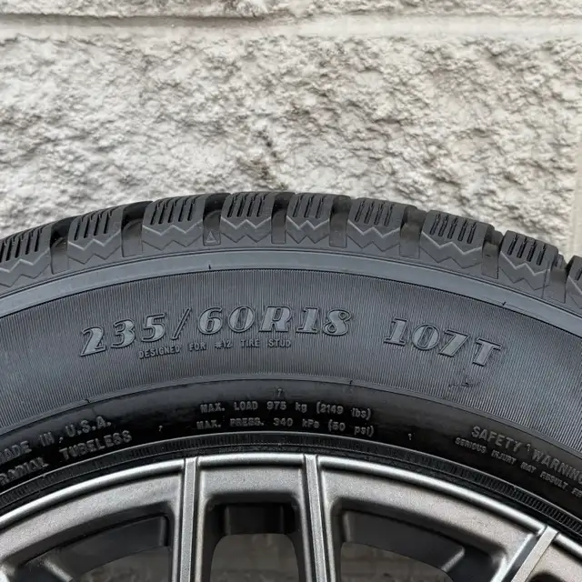 (98%) 4x 235/60R18 Goodyear Winters w/ Genesis GV70 Rims in Tires & Rims in City of Toronto - Image 8