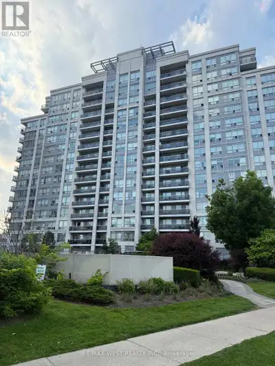 917 - 50 DISERA DRIVE Vaughan (Concord), Ontario
