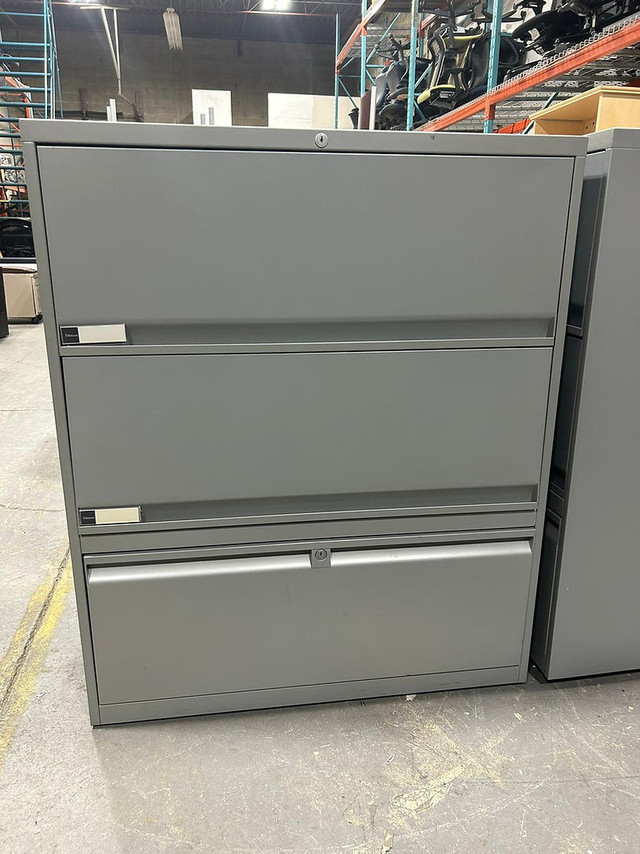 Steelcase 5 Drawer & Teknion 3 Drawer Filing Cabinet-Call us! in Bookcases & Shelving Units in Mississauga / Peel Region - Image 4