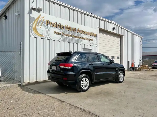 2018 Jeep Grand Cherokee Laredo AWD | Command Start | Reverse Ca548407680508241924