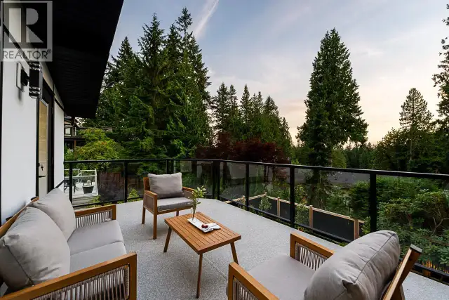 531 GREENWAY AVENUE North Vancouver, British Columbia in Houses for Sale in North Shore - Image 25