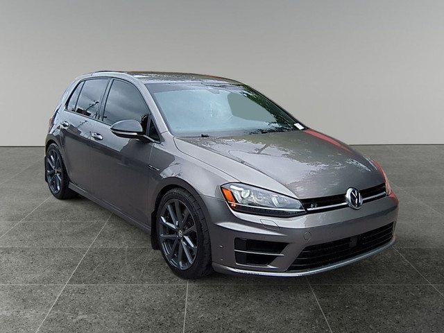 2017 Volkswagen Golf R 2L Turbo | AWD in Cars & Trucks in Calgary - Image 4