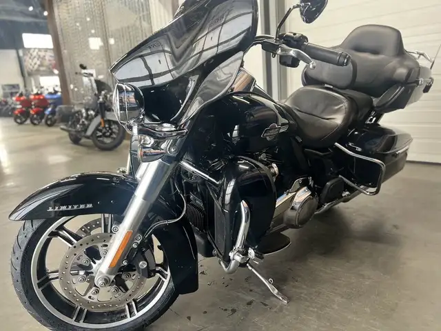 2023 Harley-Davidson FLHTK - Ultra Limited in Sport Touring in Strathcona County - Image 6