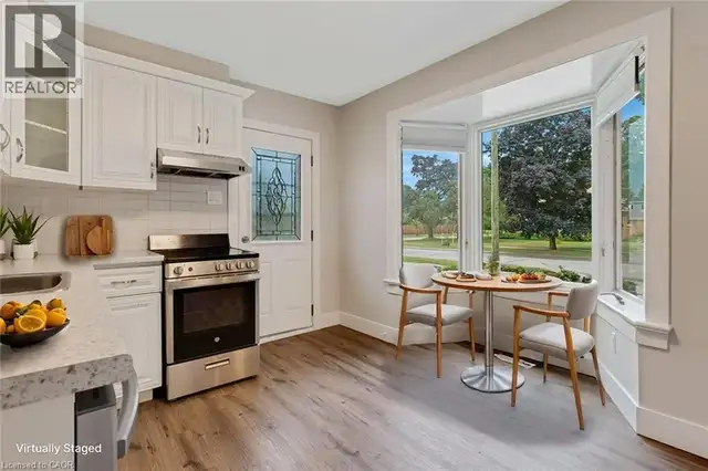 290 MELROSE Avenue Kitchener, Ontario in Houses for Sale in Kitchener / Waterloo - Image 5