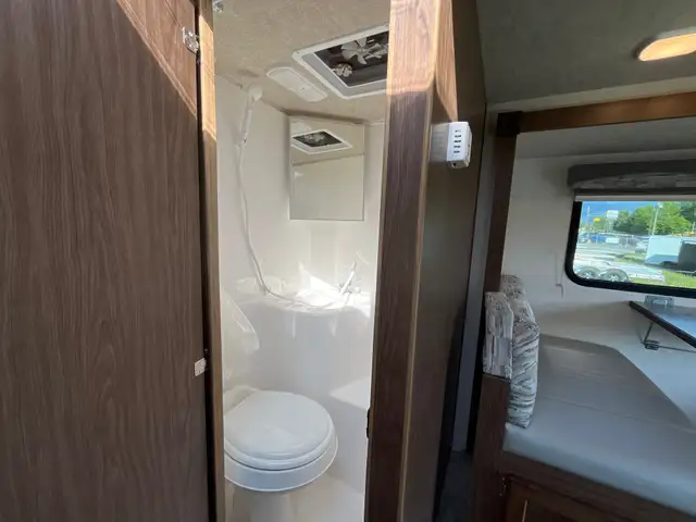 2026 Westland Travelaire in Travel Trailers & Campers in Terrace - Image 10