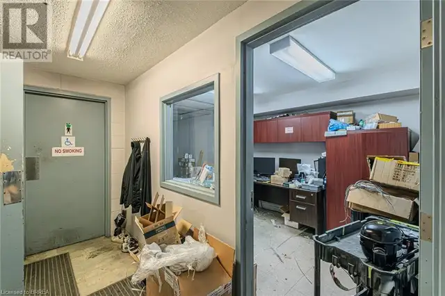 396 HENRY Street Brantford, Ontario in Commercial & Office Space for Rent in Brantford - Image 20