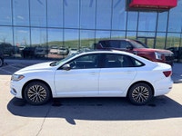 2019 VOLKSWAGEN JETTA HIGHLINE * LEATHER * SUNROOF * PUSH START HEATED SEATS * FEATURES INCLUDE: -Ba... (image 2)