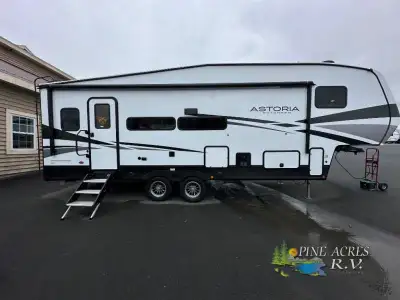 Dutchmen Astoria Half-Ton fifth wheel 250RD highlights: U-Shaped Dinette Outdoor Griddle Queen Bed W...