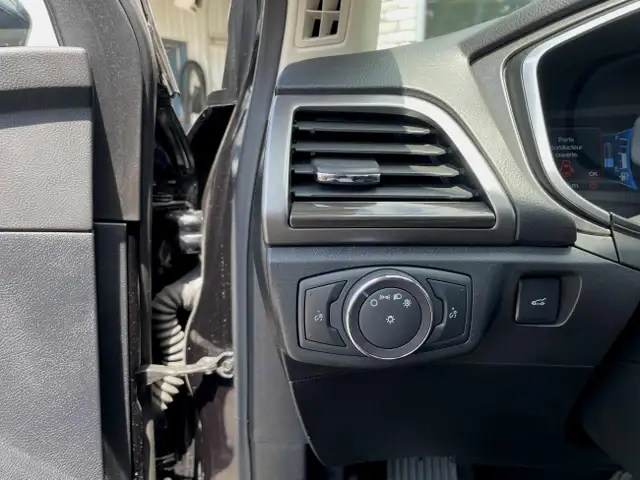 2019 Ford Fusion Energi SEL FWD Cam in Cars & Trucks in Longueuil / South Shore - Image 22