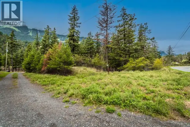 5225 12 Highway Lillooet, British Columbia in Land for Sale in Whistler - Image 5