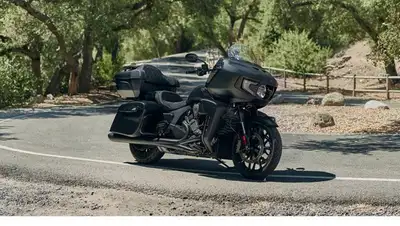 PURSUIT DARK HORSE BLACK METALLIC MSRP $40499 PURSUIT DARK HORSE HEAVY METAL MSRP $41449 PURSUIT DAR...