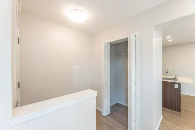 Townhomes with in Suite Laundry - Sagecourt - House for Rent Str in Long Term Rentals in Calgary - Image 7