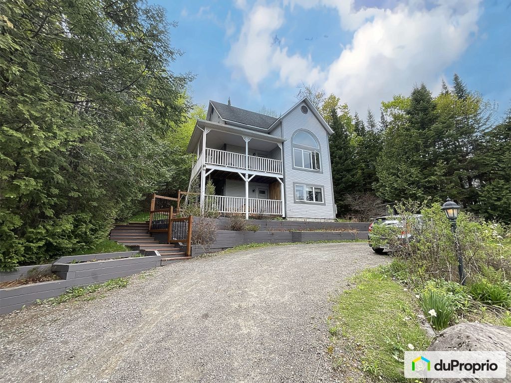 $587,900 - 3 Storey for sale in Ste-Adele — photo 1