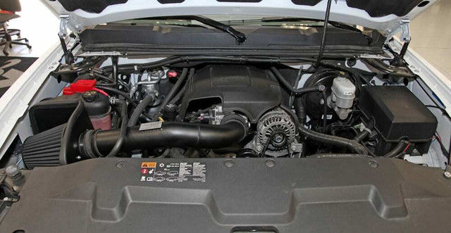 K&N Blackhawk Intake - 2009-14 GMC/Chev/Cadillac V8 in Engine & Engine Parts in Mississauga / Peel Region - Image 4