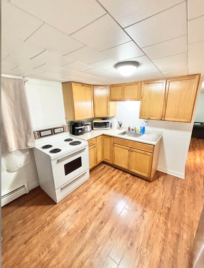 1-Bedroom Loft Apartment for Rent – Available April 15th *Pictures in ad are of an apartment with a...