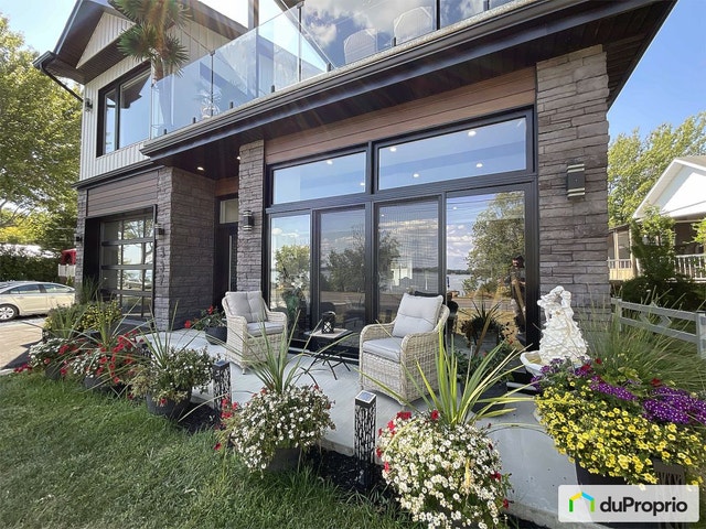 $798,500 - 2 Storey for sale in Venise-En-Quebec — photo 1