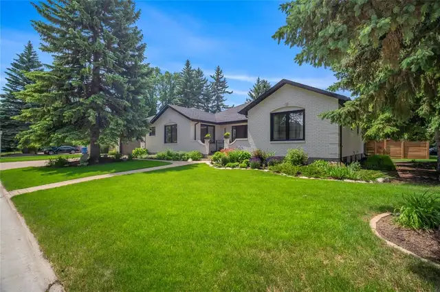 18 Stanford Bay Winnipeg, Manitoba62868539875203121