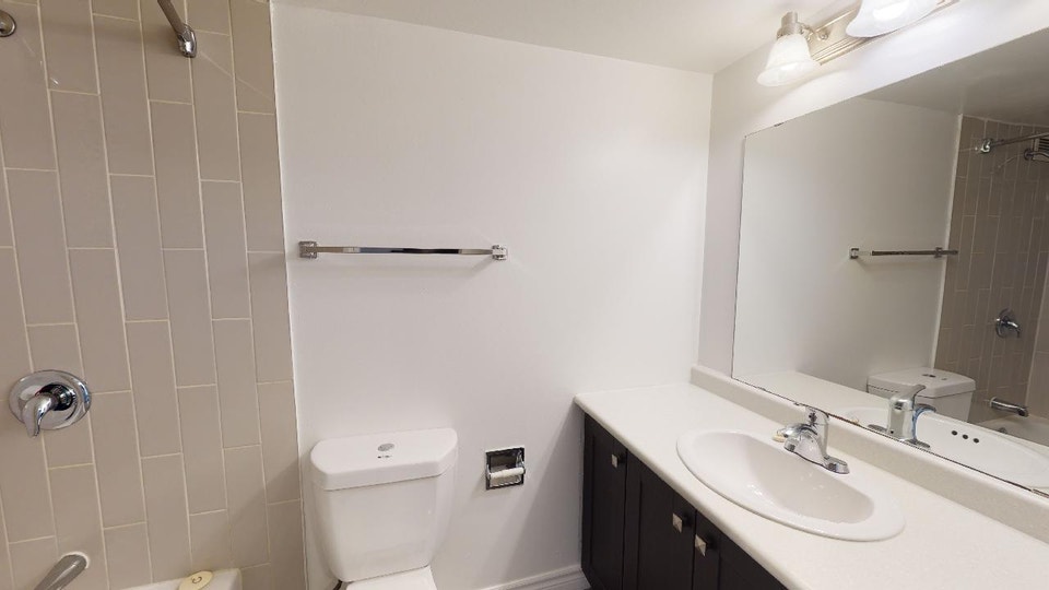 Avalon Park: Apartment for rent in Southeast Ottawa 5
