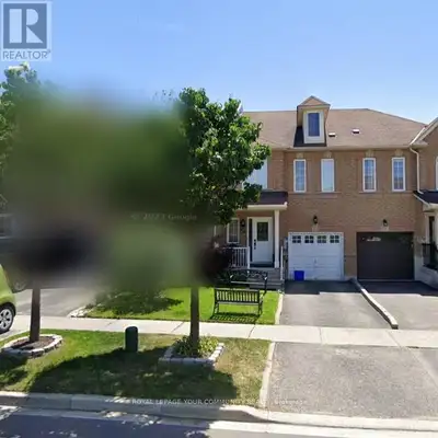 135 FOXCHASE AVENUE Vaughan (East Woodbridge), Ontario