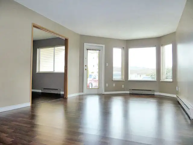 Mill Lake Apartment For Rent | Bridgeport Manor in Long Term Rentals in Abbotsford - Image 3