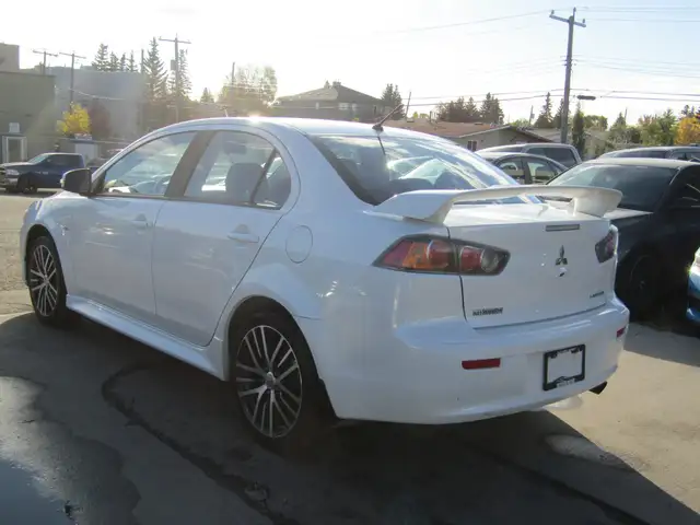 2016 Mitsubishi Lancer 4dr Sdn CVT GTS FWD | 5Spd| B. Camera | S in Cars & Trucks in Calgary - Image 8