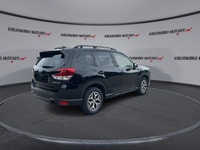 // ACCIDENT FREE!! // This 2023 Subaru Forester Premier is a well-equipped compact SUV built for Can... (image 7)