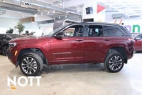 This luxury plug-in hybrid SUV is fully loaded with the added benefit of electric driving for a grea... (image 1)