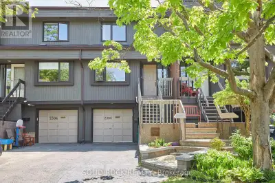 2306 WALSH AVENUE Ottawa, Ontario