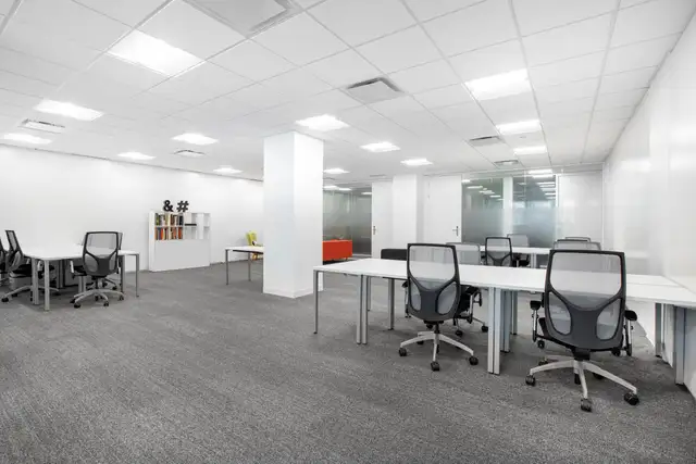 Beautifully designed office space rental for 3 persons in Barrin in Commercial & Office Space for Rent in City of Halifax - Image 2